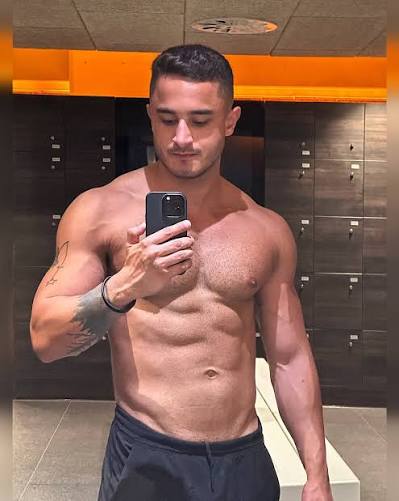 Profile Image of Adelaide Male Escort Steve PL